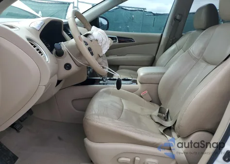 2013 Nissan Pathfinder S z USA, uszkodzony, nr VIN 5N1AR2MN1DC679711